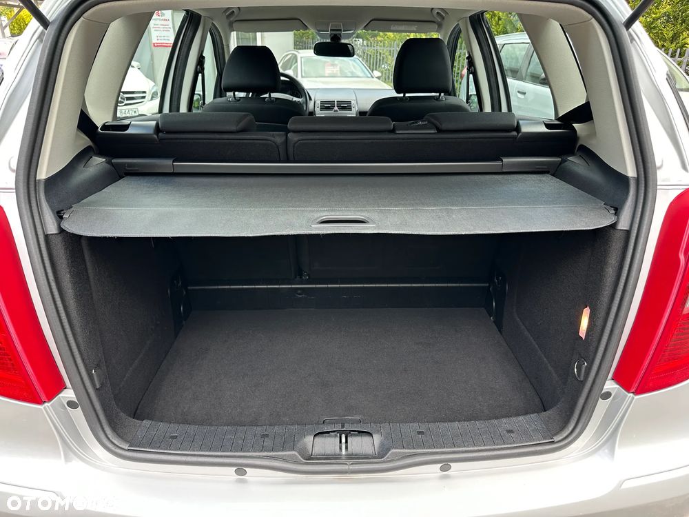 Mercedes-Benz Klasa A 160 BlueEfficiency - 9