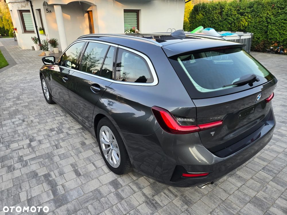 BMW Seria 3 320e - 3
