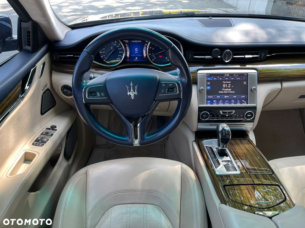 Maserati Quattroporte GTS - 13