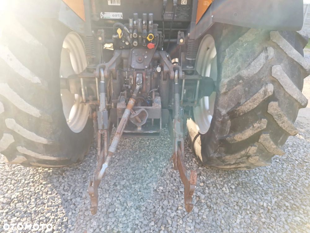 Renault Ares 630 RZ - 4