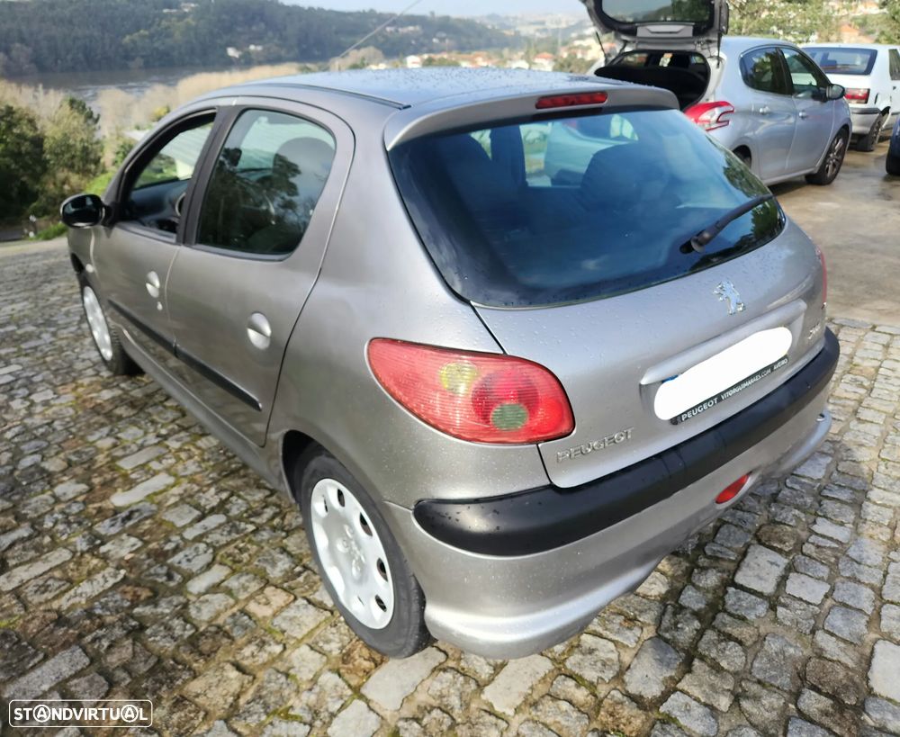 Peugeot 206 1.1 XR Présence - 4