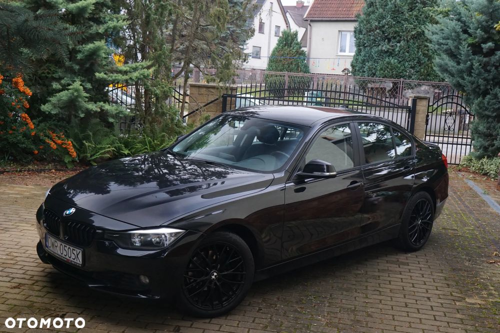 BMW Seria 3 - 1