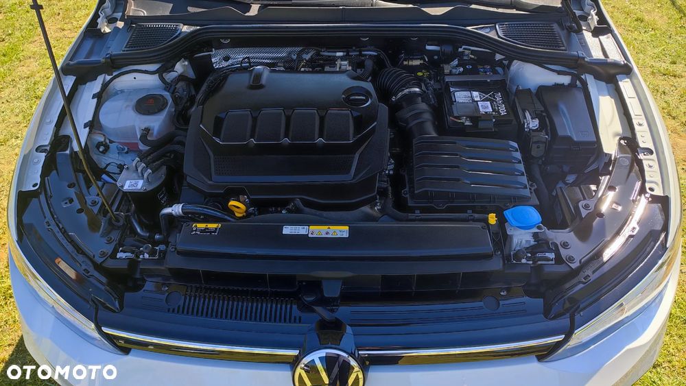 Volkswagen Golf VIII 2.0 TDI Life - 16