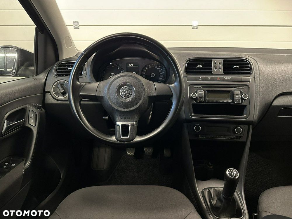 Volkswagen Polo - 7