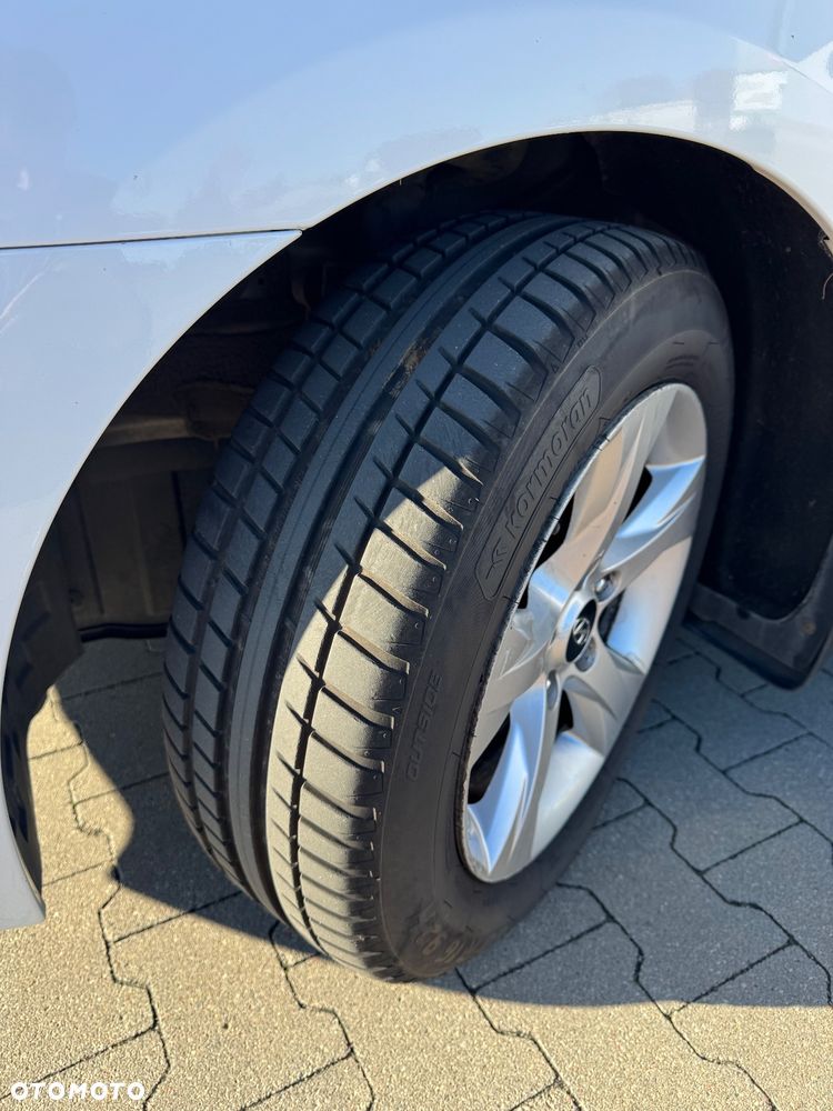 Hyundai i40 1.7 CRDi Comfort + - 11