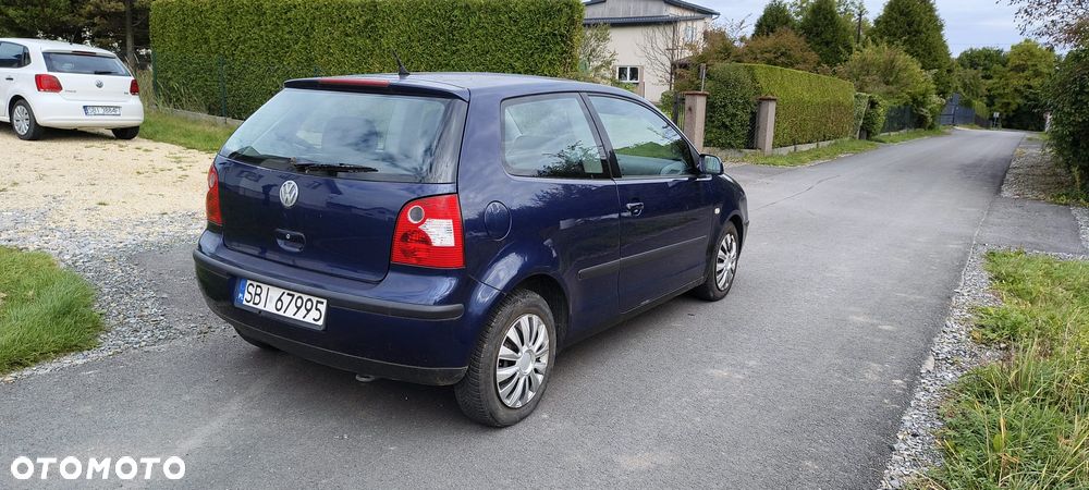 Volkswagen Polo 1.4 16V Trendline - 3