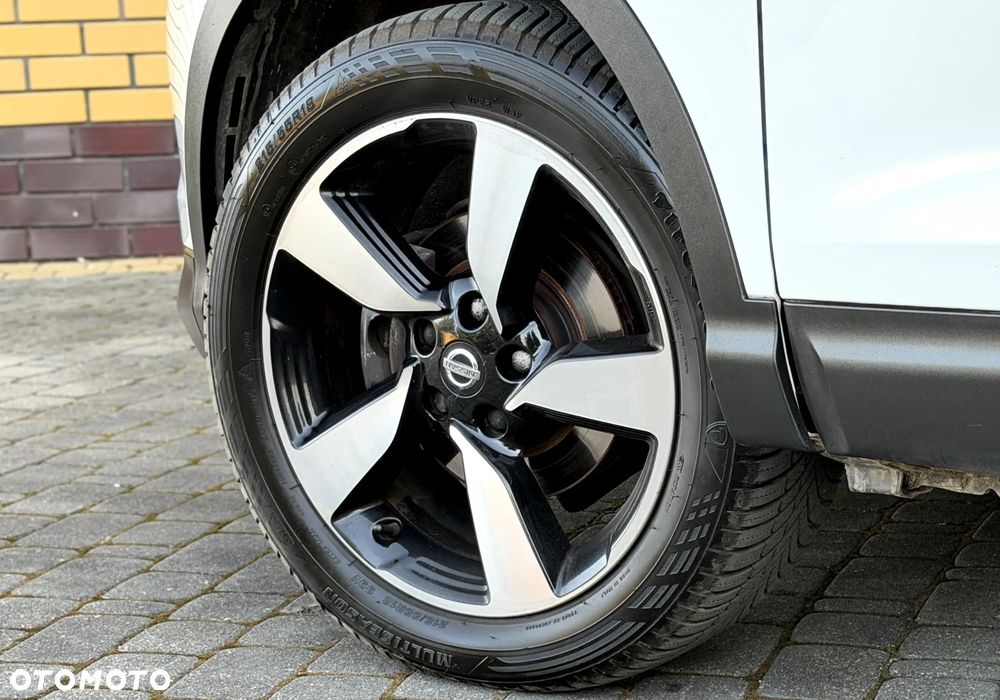 Nissan Qashqai 1.2 DIG-T Tekna EU6 - 6