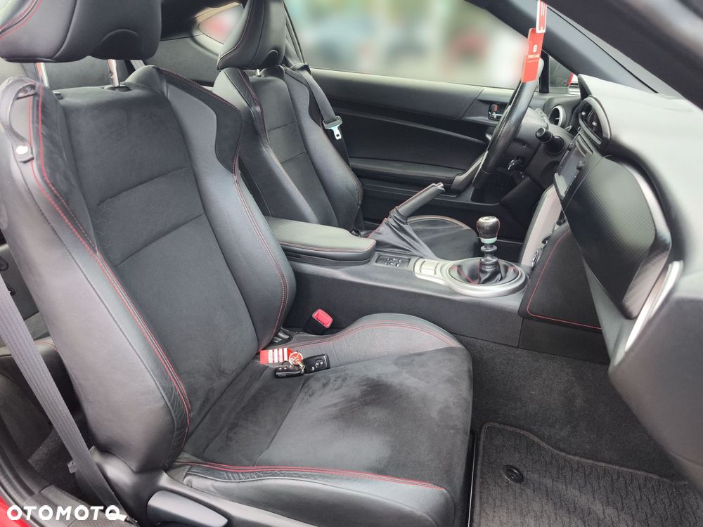 Toyota GT86 2.0 Prestige - 10