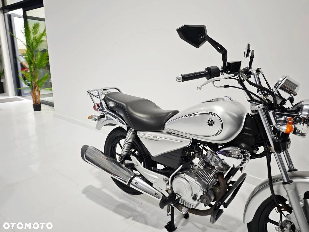 Yamaha YBR - 6