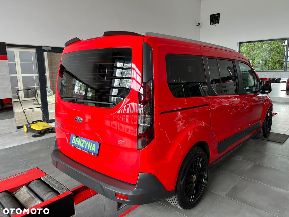 Ford Tourneo Connect 1.6 EcoBoost Titanium - 8