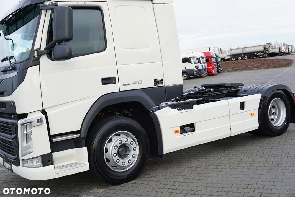Volvo FM / 410 / ACC / EURO 6 / WAGA 6800 KG / MAŁY PRZEBIEG - 32