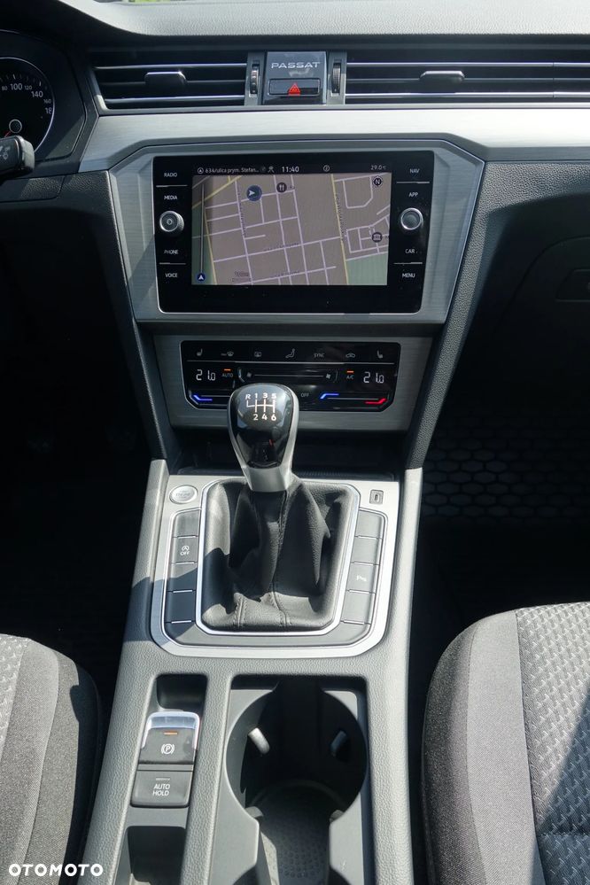 Volkswagen Passat ver-2-0-tdi-evo-business - 11