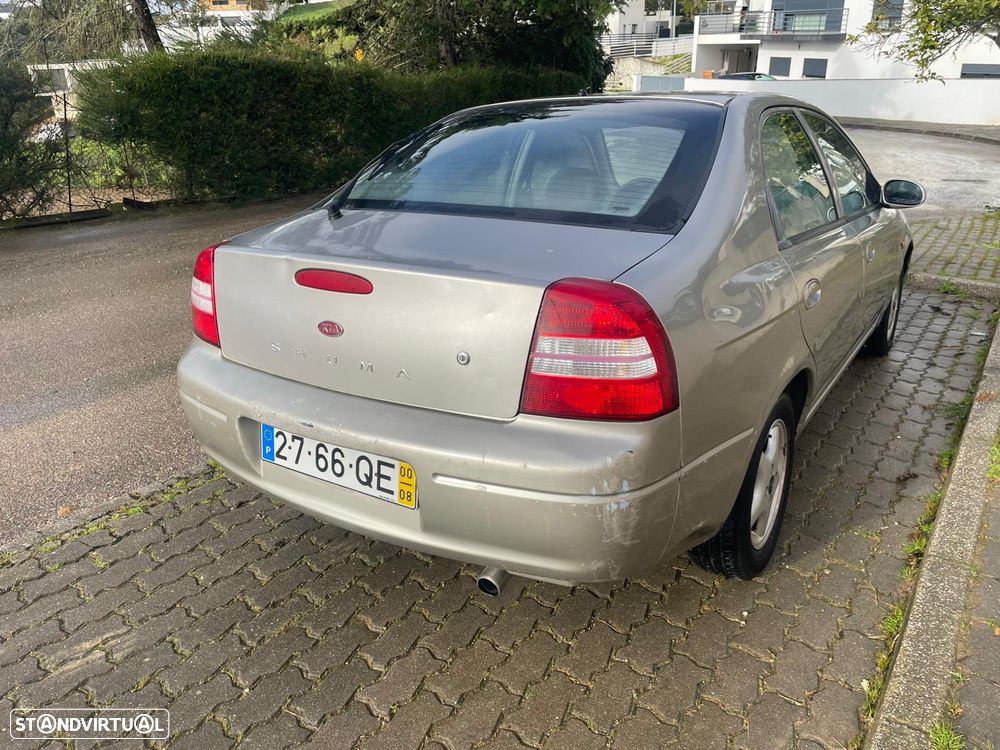 Kia Shuma 1.5 LS Prestige - 3