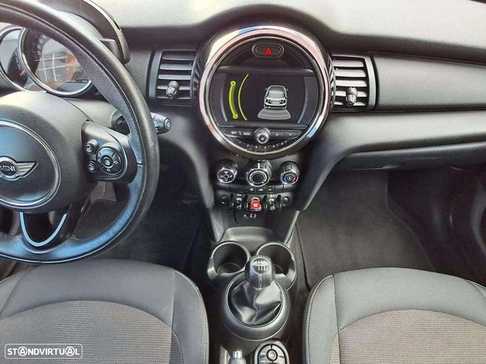 MINI 5 Portas One D - 14