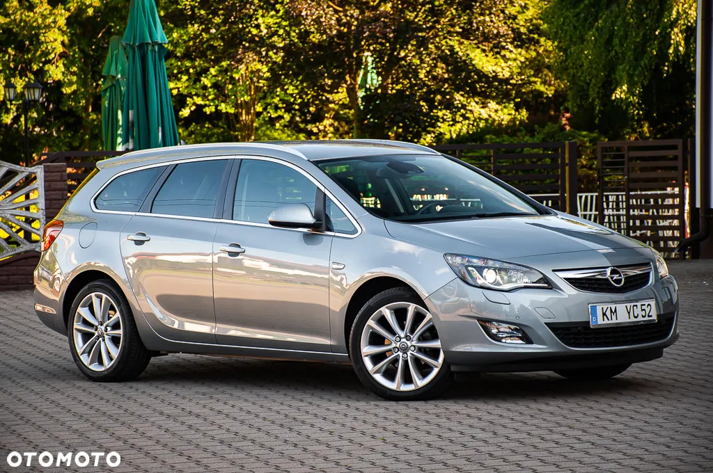 Opel Astra 1.4 Turbo Edition - 11