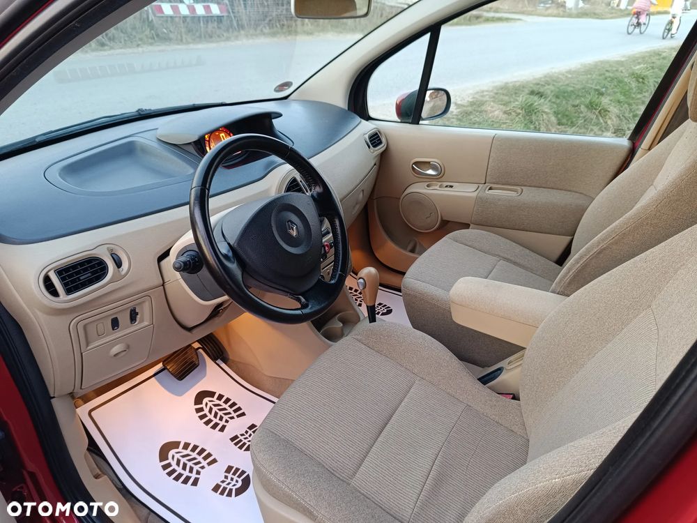 Renault Modus 1.6 16V ESP Dynamique - 15