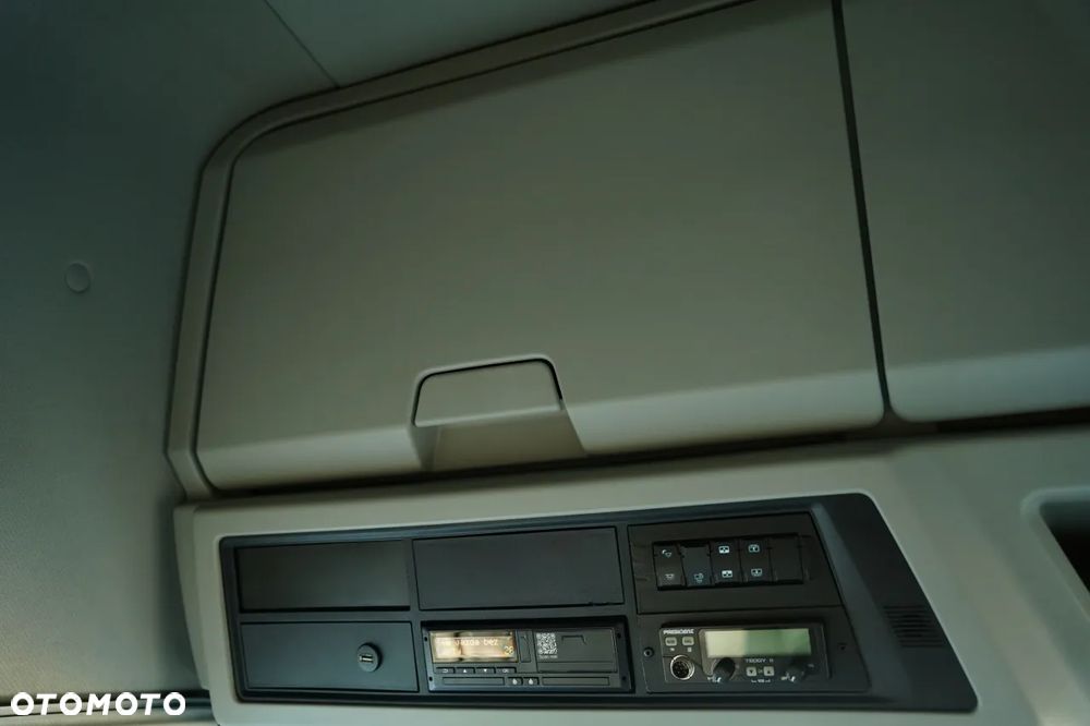 Ford F-MAX 500 / KLIMATYZACJA POSTOJOWA / BOGATE WYPOSAŻENIE / EURO 6 - 33