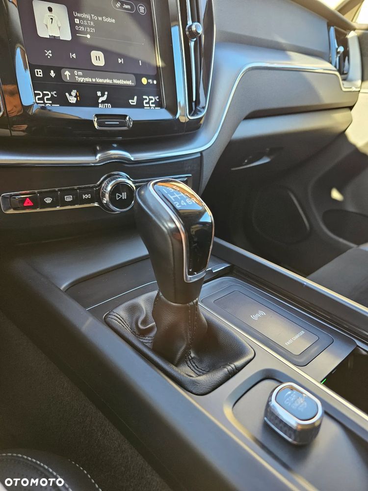 Volvo XC 60 D3 Momentum Pro - 15