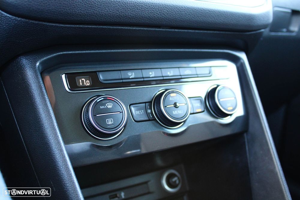 VW Tiguan 2.0 TDI Confortline - 43