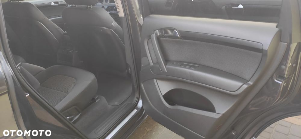 Audi Q7 ver-3-0-tdi-dpf-clean-diesel-quattro-tiptronic - 23