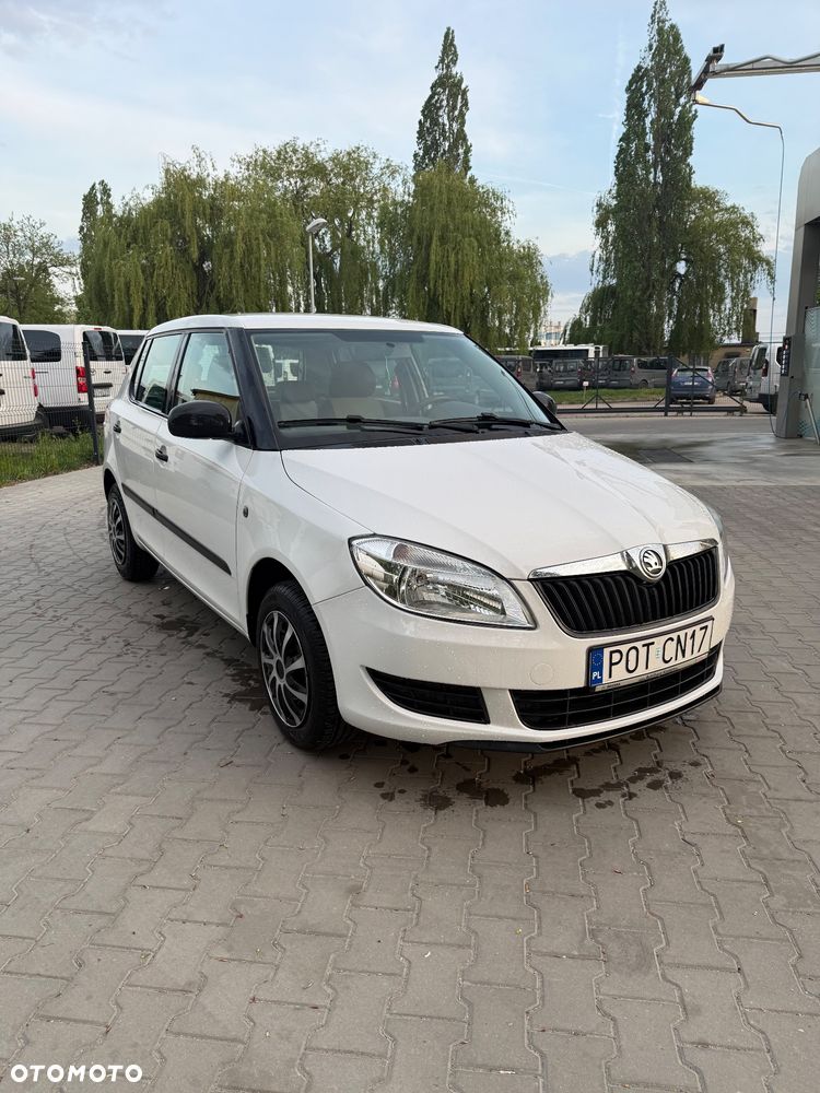 Skoda Fabia 1.2 HTP Active - 2