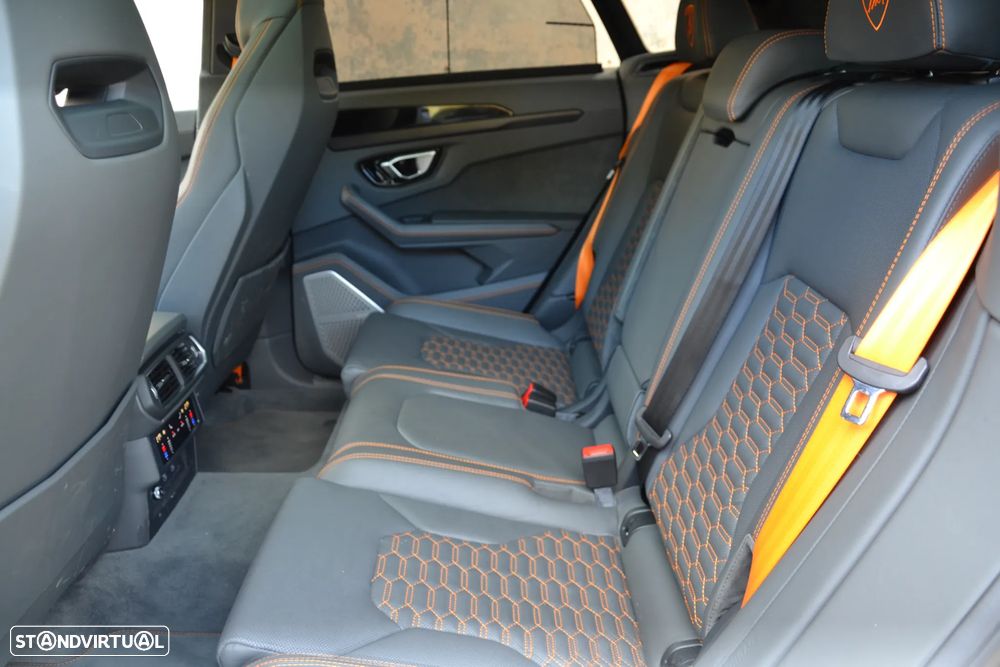 Lamborghini Urus 4.0 V8 - 29