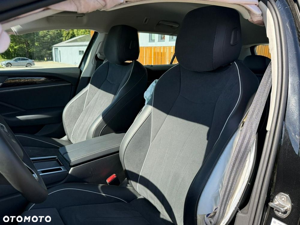 Volkswagen Passat - 29