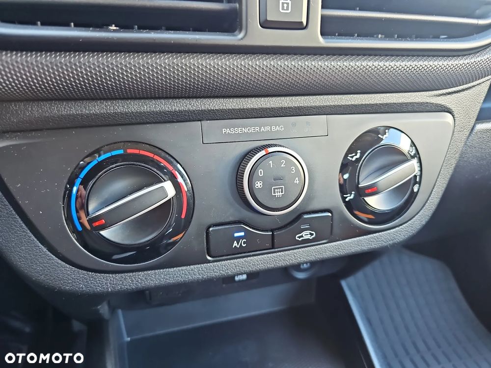 Hyundai i10 1.2 Premium - 20