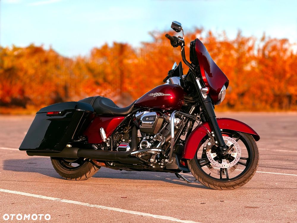 Harley-Davidson Touring Street Glide - 6