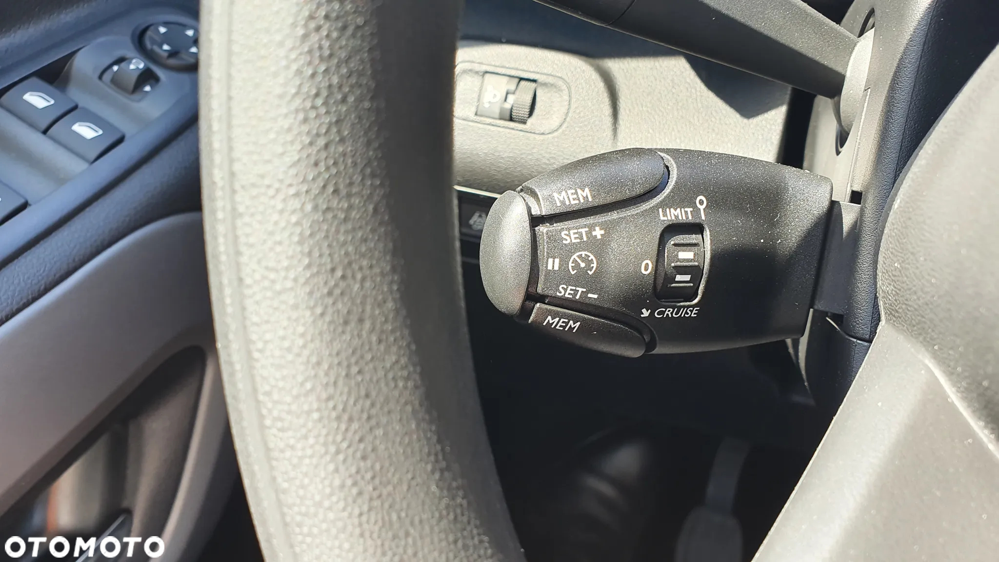 Toyota Proace City Verso 1.5 D-4D Business - 18