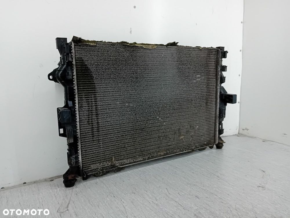 CHŁODNICA WODY Z WENTYLATOREM FORD GALAXY III 2.0 TDCI - 6