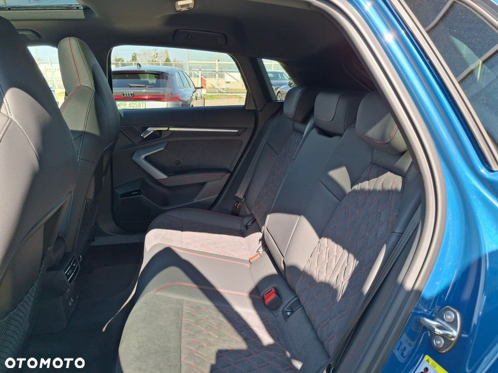 Audi S3 Sportback - 24