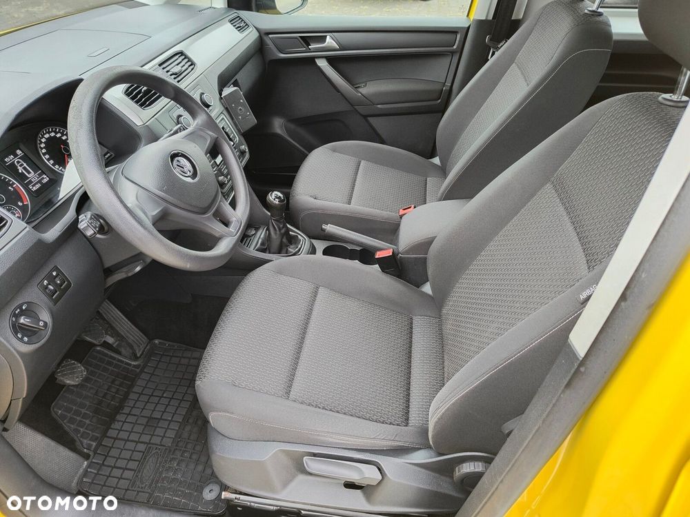 Volkswagen Caddy - 10