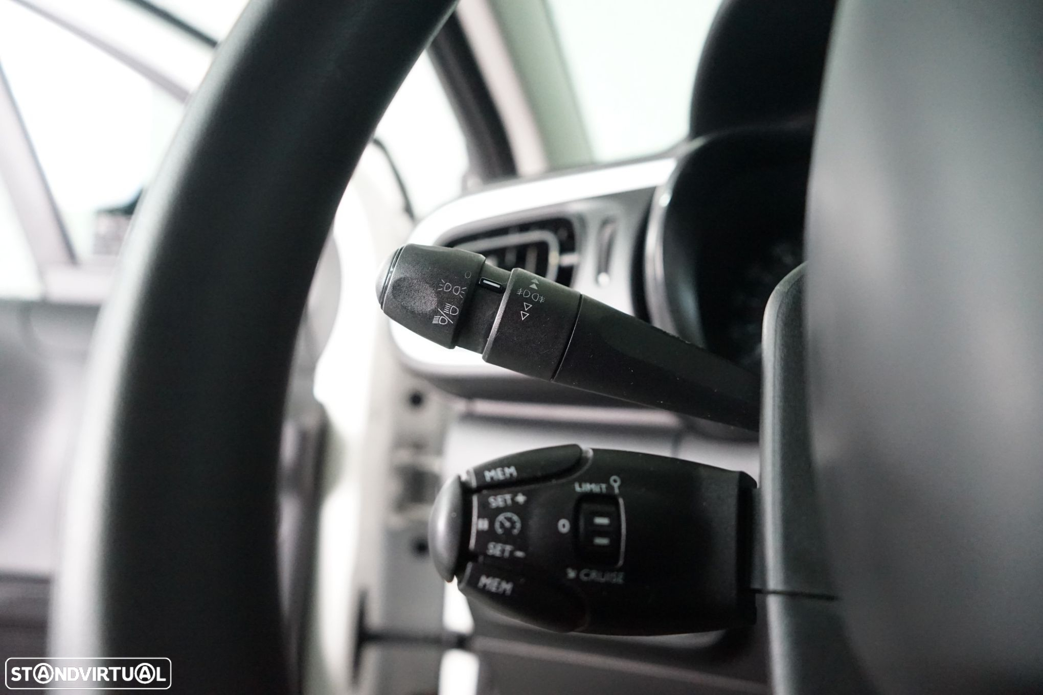 Citroën C3 1.6 BlueHDi Feel - 18