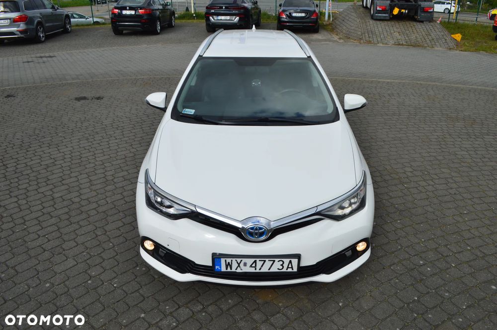 Toyota Auris 1.8 HSD Luna - 4