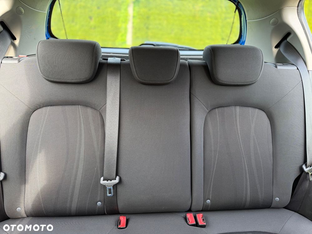 Chevrolet Aveo 1.2 LS+ - 27