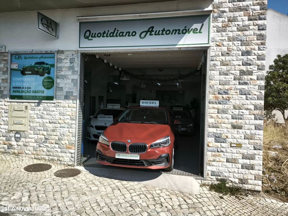 BMW 216 Active Tourer d Line Luxury - 21