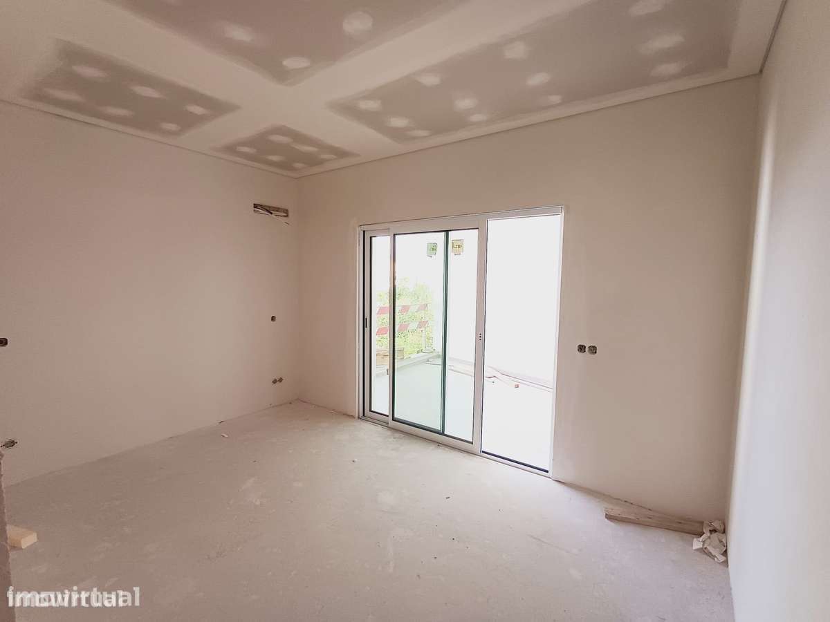 Apartamento T2 Novo de Luxo com garagem em Almancil - Grande imagem: 2/28