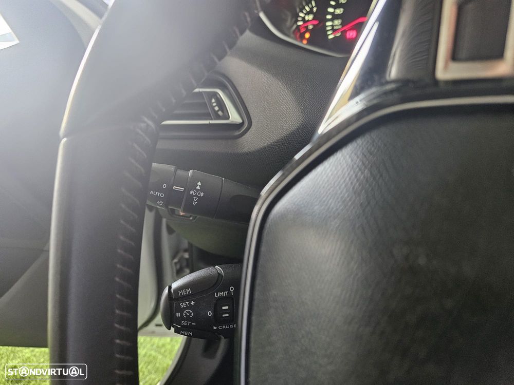 Peugeot 308 SW BlueHDi 120 Stop & Start Business-Line - 15