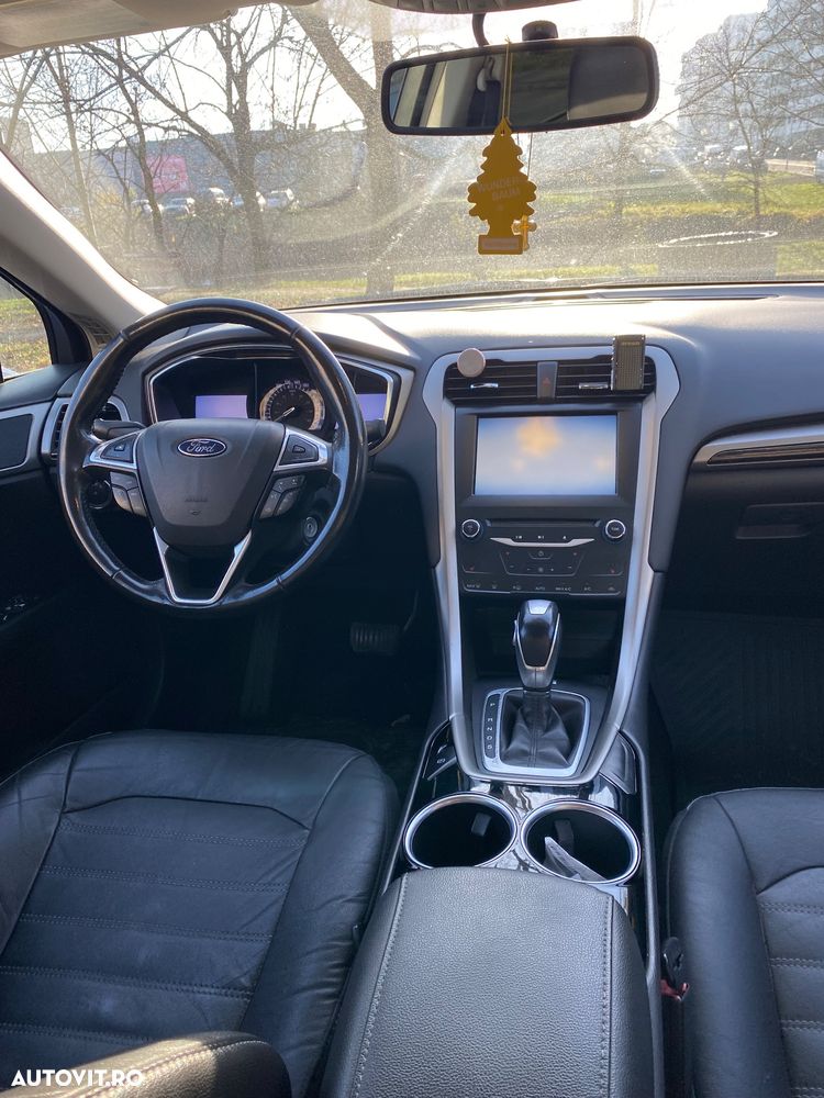 Ford Fusion 1.6 Aut. Urbanite - 11