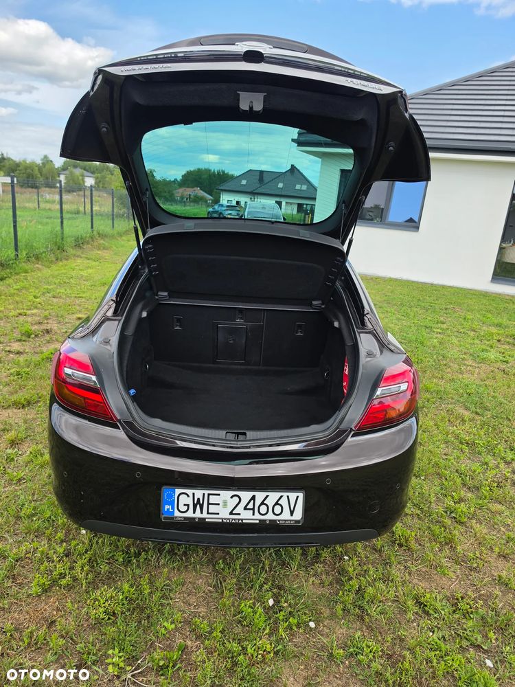 Opel Insignia 1.6 T Cosmo EU6 - 9