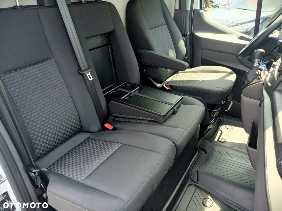 Ford Transit - 21