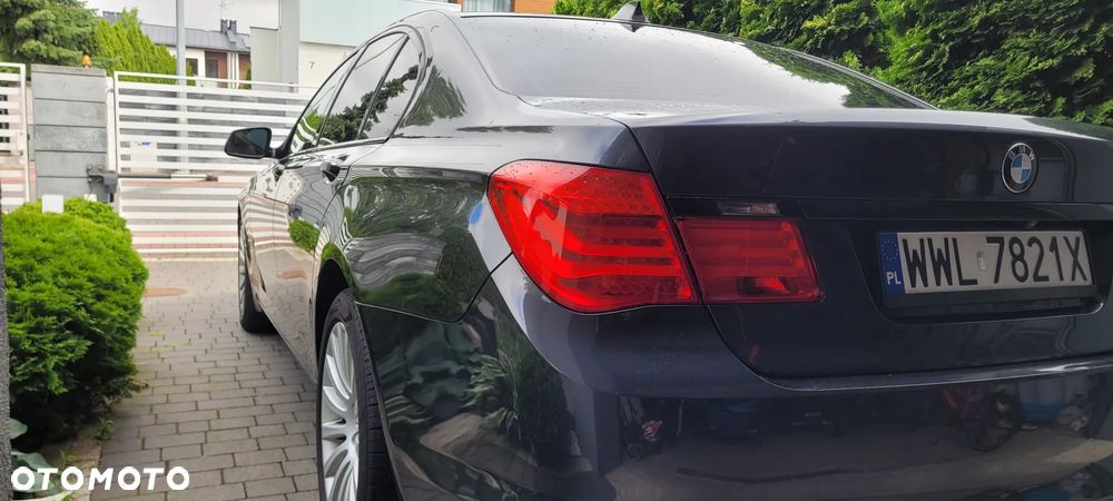 BMW Seria 7 730d Blue Performance - 14