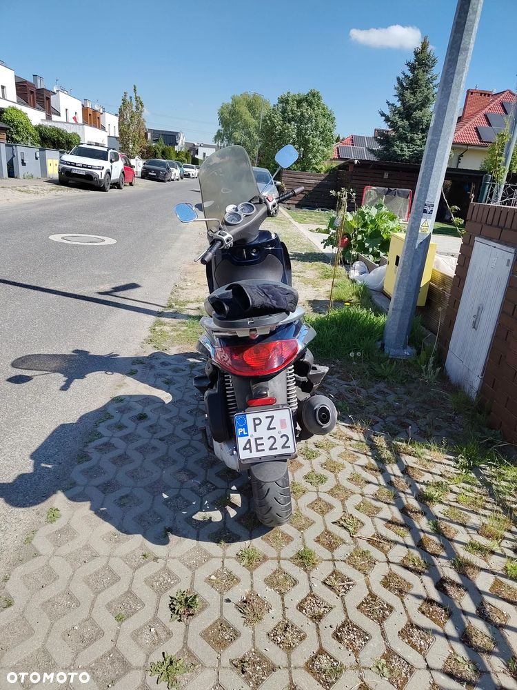 Piaggio Beverly - 3