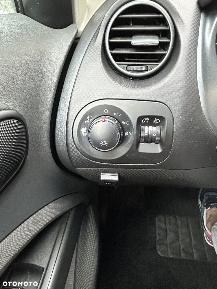 Seat Altea XL 1.6 Stylance - 13