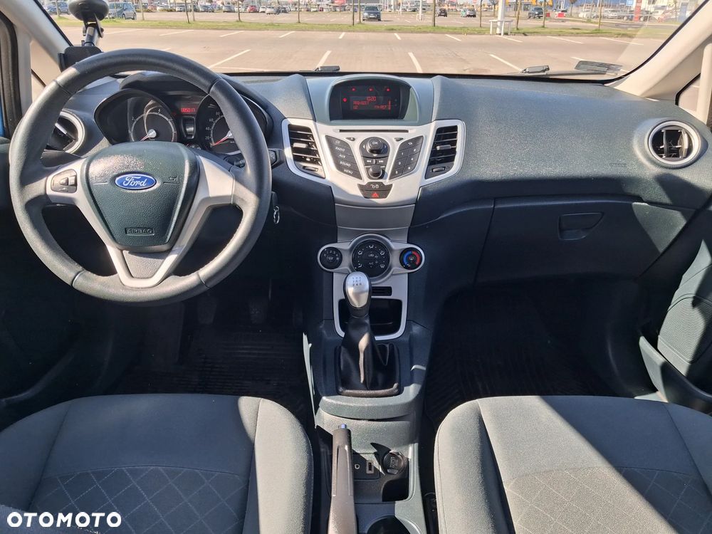 Ford Fiesta 1.4 Trend EU5 - 19