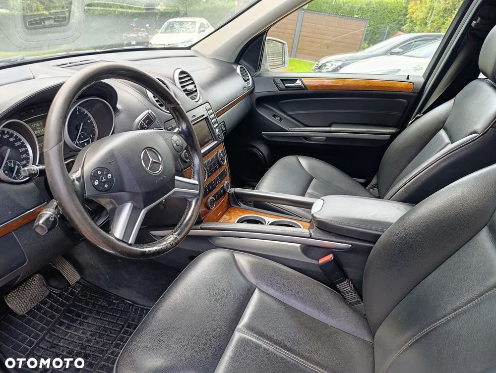 Mercedes-Benz GL 350 CDI DPF 4Matic BlueEFFICIENCY 7G-TRONIC - 15