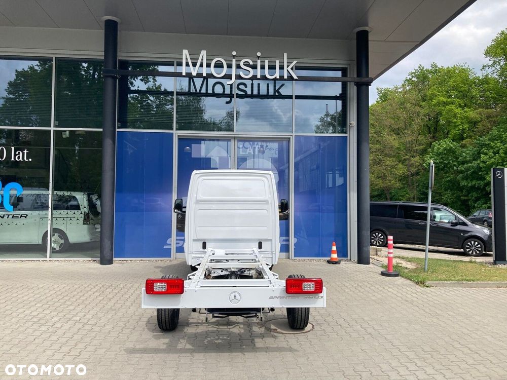 Mercedes-Benz Sprinter 319 CDI pozwozie 4325 mm - 6