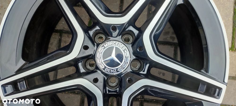 FELGI ALUMINIOWE 5x112 AMG 8jx18 CALI ET40 fi 66.6 MERCEDES C E CLA CLS VKLASA VITO GLA KOMPLET 4 SZTUKI - 12