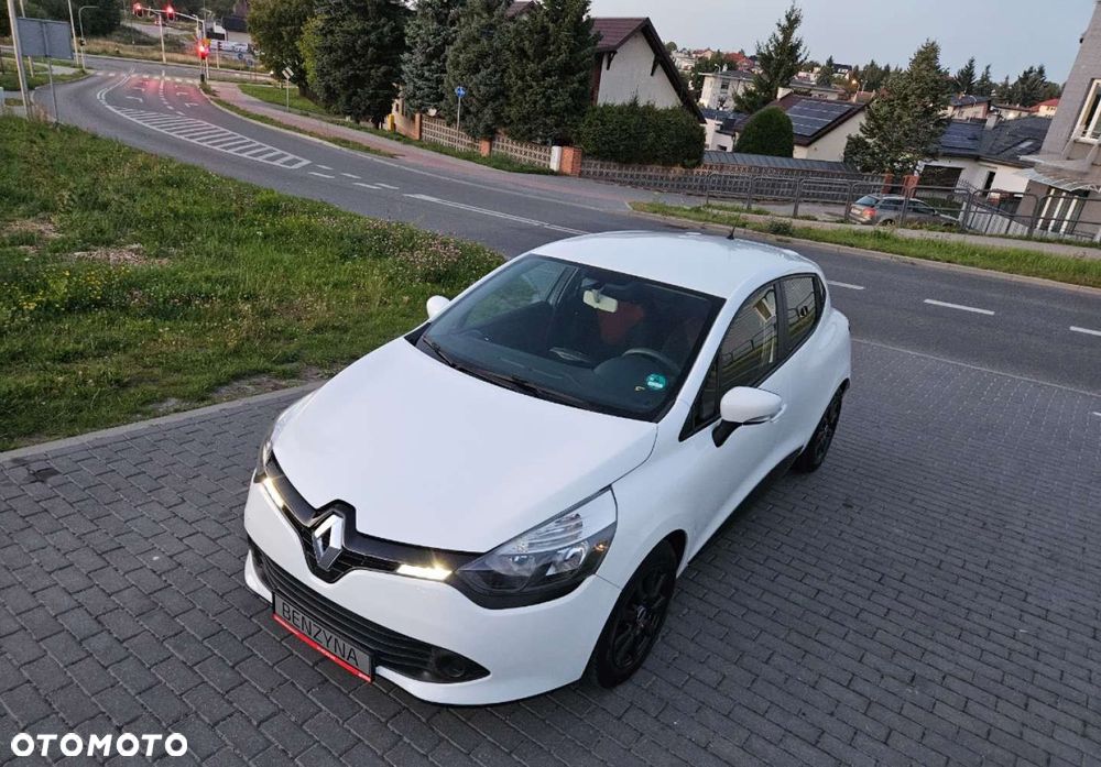 Renault Clio - 28
